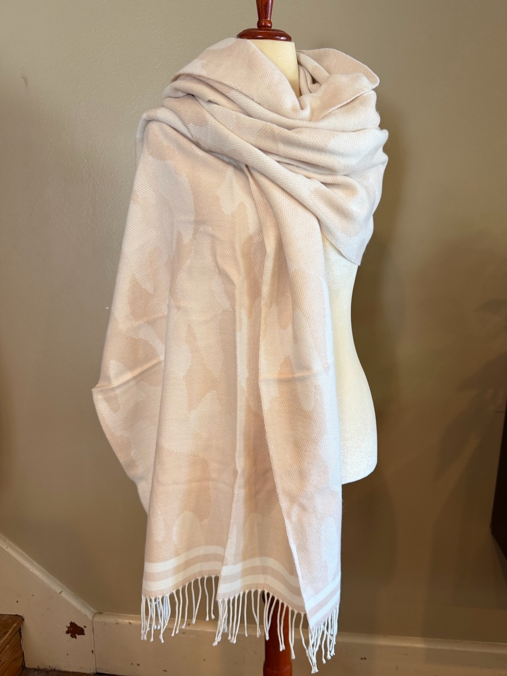 Mark & Graham Neutral Blush Camo Blanket Fringe Scarf New in Package